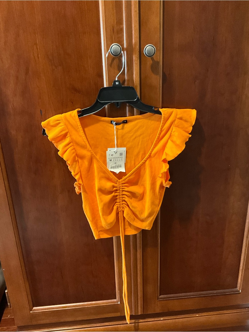 NWT Zara Ruching Front Flutter Sleeve Crop Top - Orange Size Medium